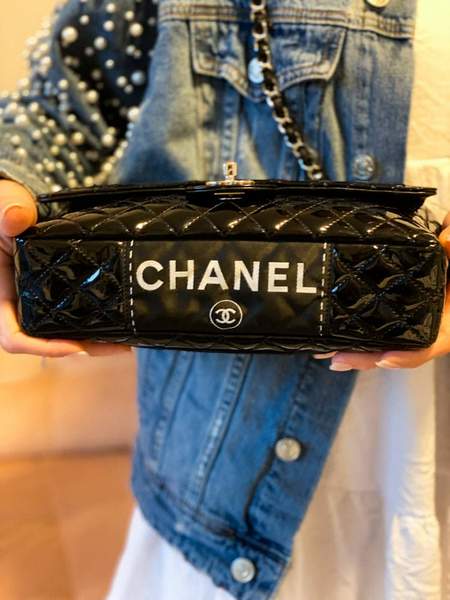 Sac Chanel d'occasion avec étiquette secrète