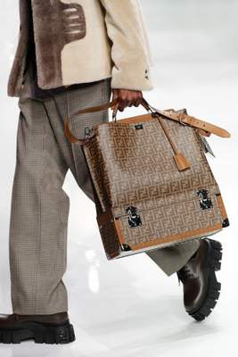 Collection sac homme Fendi Mens Fall 2020