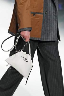 Collection sac homme Fendi Mens Fall 2020