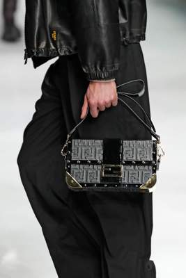 Collection sac homme Fendi Mens Fall 2020