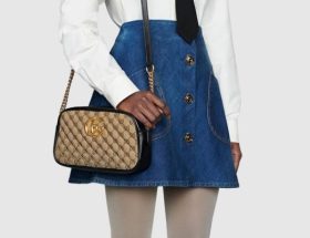 Ce sac à épaule Gucci Marmont est à 850 € et je l'adore