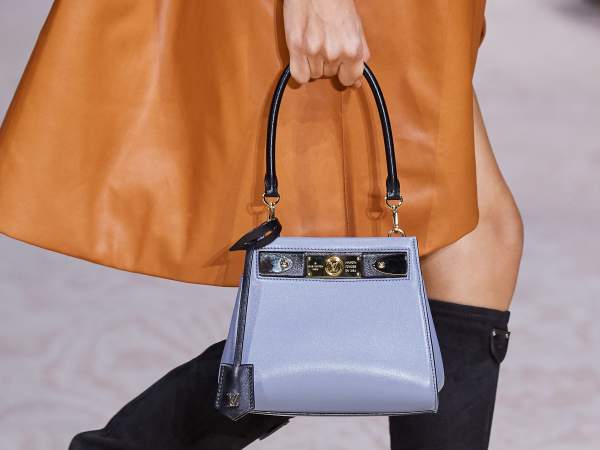 Chez Louis Vuitton, le génie du sac à main Nicolas Ghesquiere présente de nouveaux designs pour le printemps 2020