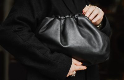 Note Globale du sac Pouch de Bottega Veneta