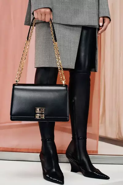 sac Givenchy s Resort 2024 15