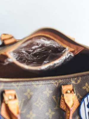 Créer une pochette à maquillage pour Speedy de Louis Vuitton