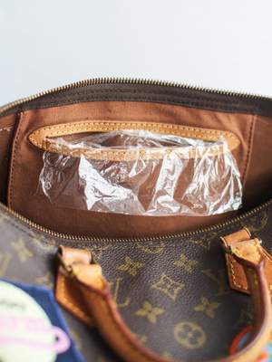 Créer une pochette à maquillage pour Speedy de Louis Vuitton